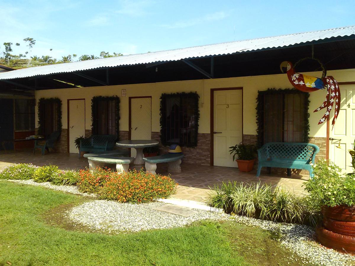 Hotel Margarita Sierpe Bagian luar foto