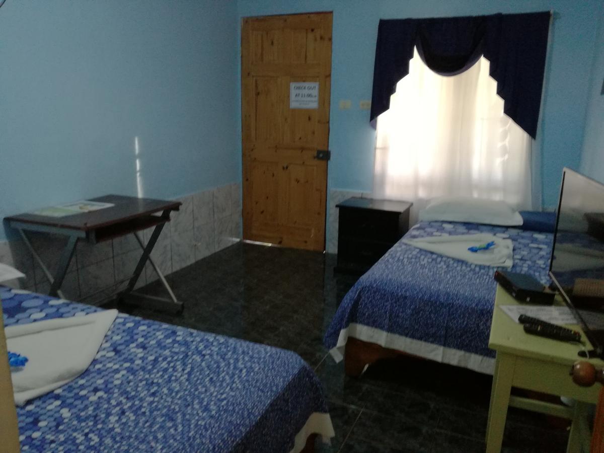 Hotel Margarita Sierpe Bagian luar foto